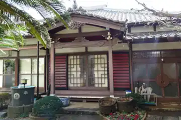 光福寺の簡素な本堂