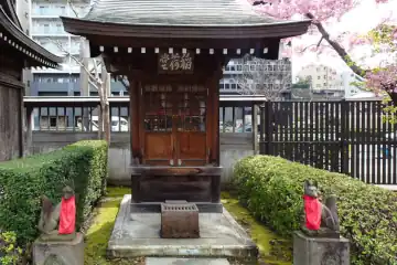 覚林寺の稲荷堂