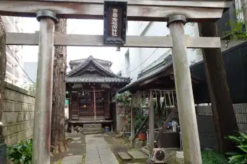 古壽老稲荷神社の石鳥居