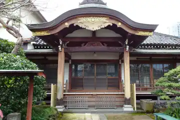 玉鳳寺の本堂