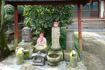 玉鳳寺の石仏