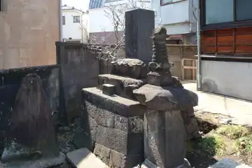 日宗寺の石塔