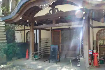 諦聴寺の本堂