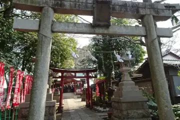 永福稲荷神社の石鳥居