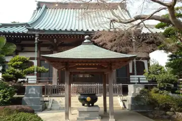 昌翁寺の本堂