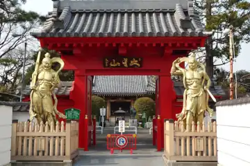 金龍寺の山門