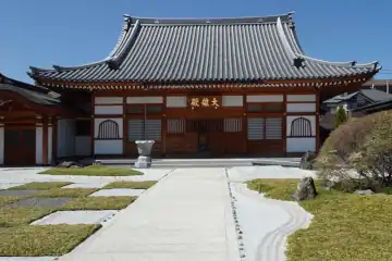 源正寺の本堂