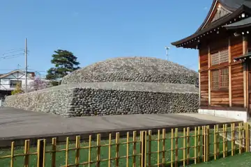 熊野神社の上円下方墳