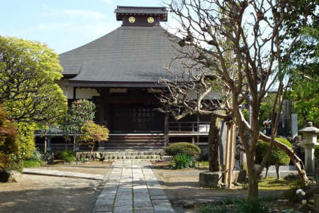 八王子市・長安寺の本堂