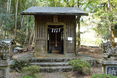 八王子市浅川神社・覆い社