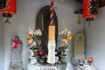 願生寺の地蔵堂