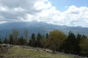 足和田山の展望の先に富士山
