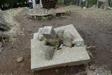 足和田山の三角点