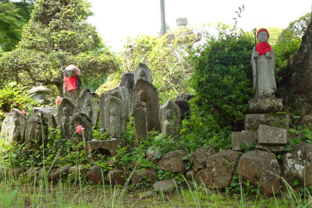 増珠寺の石仏