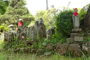 増珠寺の石仏