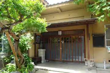 法林寺の本堂
