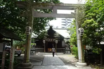 蔵前神社の石鳥